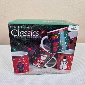 Vintage NEW Holiday Classics Old Fashioned Christmas 11oz Coffee Mugs Set Of 4